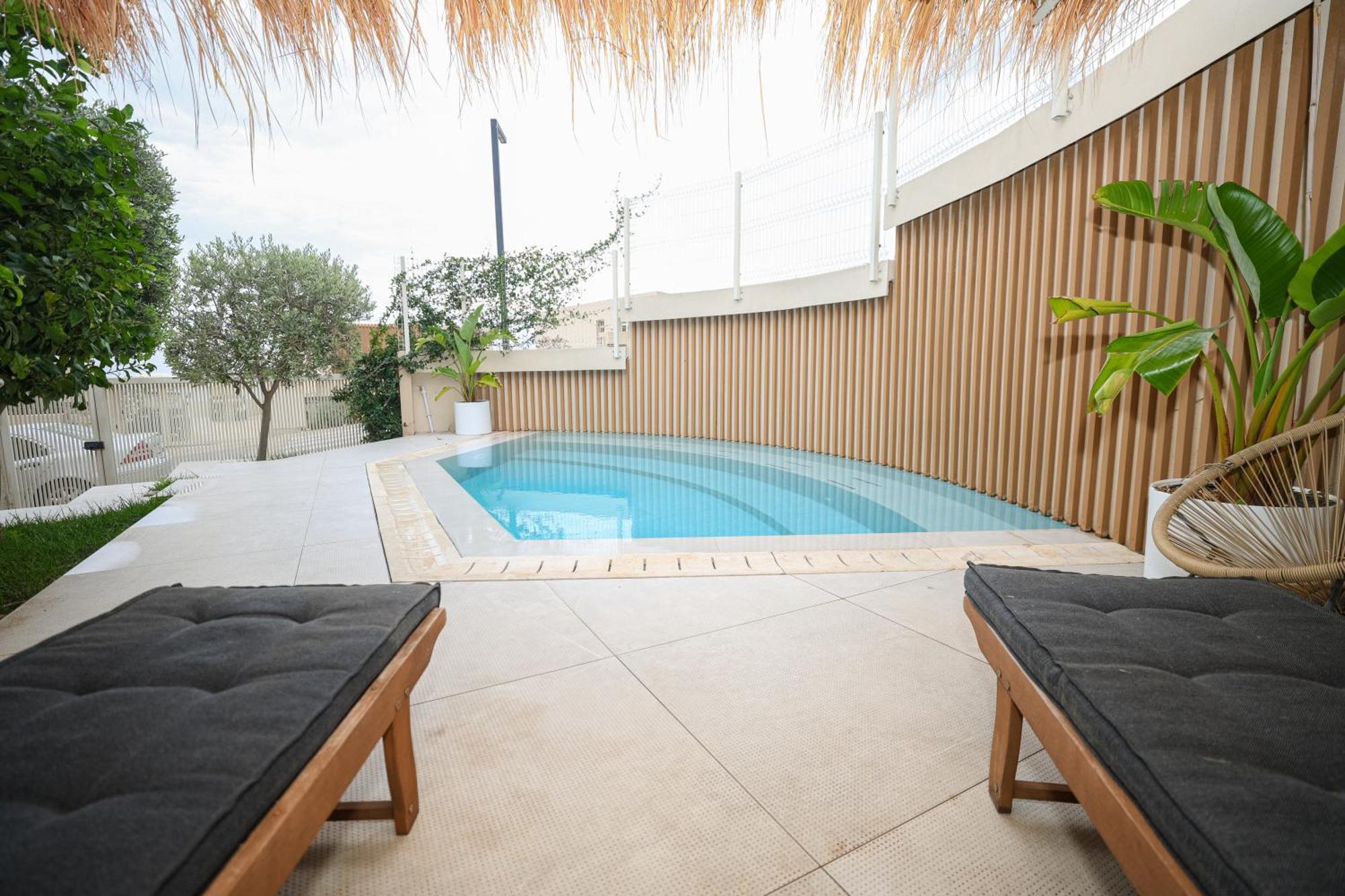 Green Coast Resort & Residences 94 Paljasa Exterior photo